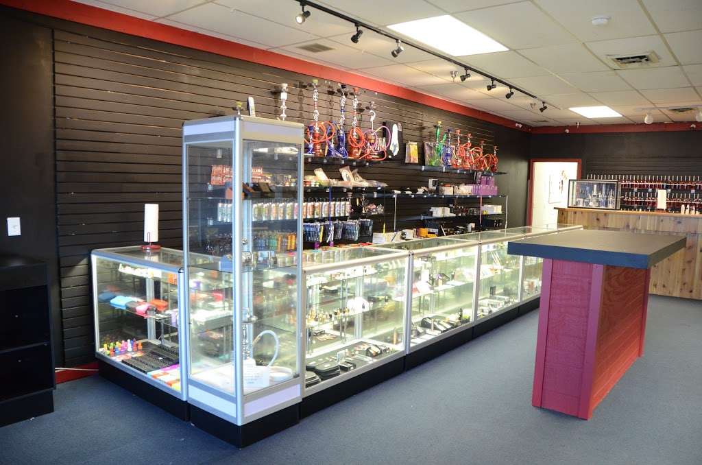 Vape & Smoke Stevensville | 4080 Red Arrow Hwy, St Joseph, MI 49085, USA | Phone: (269) 281-7411