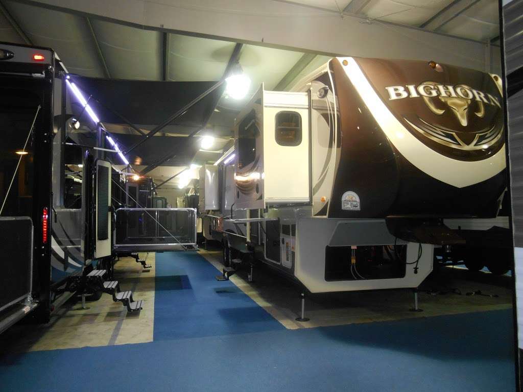 Lone Star RV Houston North | 14444 North Fwy, Houston, TX 77090, USA | Phone: (800) 383-9561