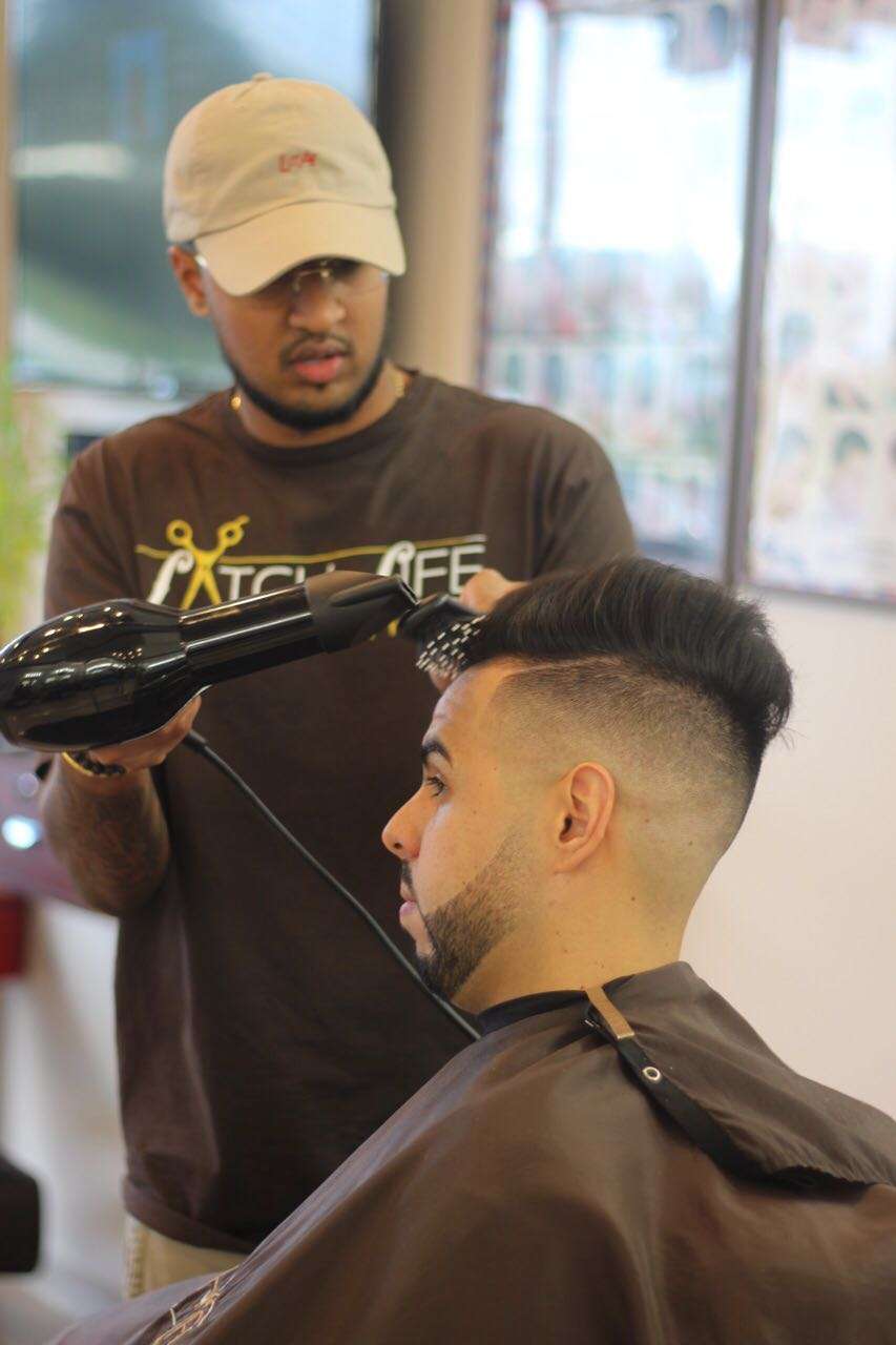 Latch Life Cuts & Styles | 7750 Okeechobee Blvd #13, West Palm Beach, FL 33411, USA | Phone: (561) 629-7154