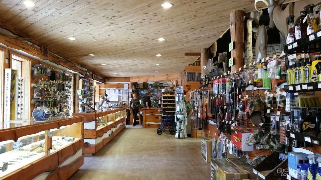 Buck Rub Outfitters, LTD | N13 W28400 Silvernail Rd, Pewaukee, WI 53072, USA | Phone: (262) 547-0535