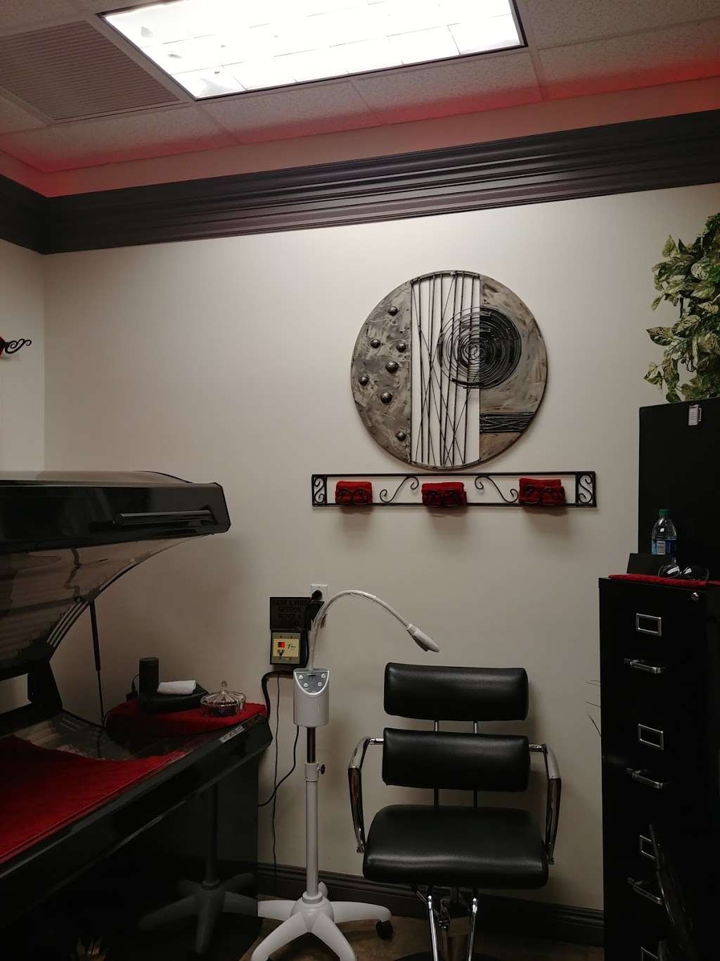 MyTime Red Light Therapy _ Featured Inside Salon Boutique Mesa A | 1061 N Dobson Rd, Mesa, AZ 85201, USA | Phone: (480) 334-5333