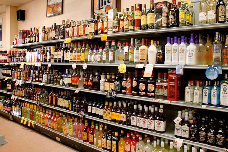 Andrades Liquors | 280 Washington St, Stoughton, MA 02072 | Phone: (781) 341-6009