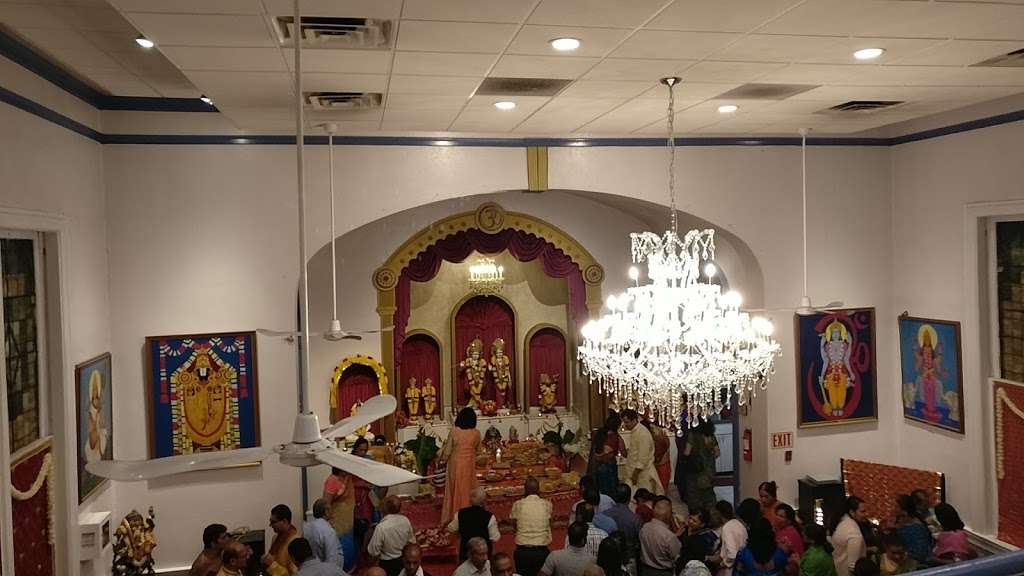 Pujari Hindu Temple | 25 E Taunton Ave #1687, Berlin, NJ 08009, USA | Phone: (855) 696-2634