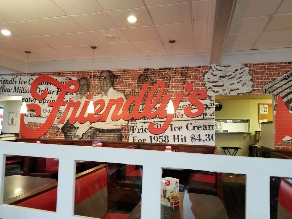 Friendlys | 1836 Catasauqua Rd, Allentown, PA 18109, USA | Phone: (610) 264-1876