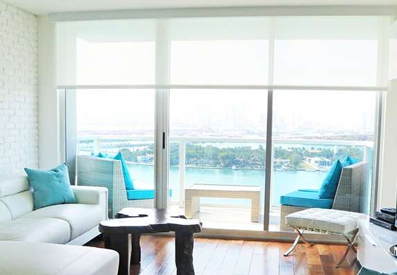 Vertical Express Motorized Window Shadings | 800 West Ave C - 2, Miami Beach, FL 33139 | Phone: (305) 538-1559