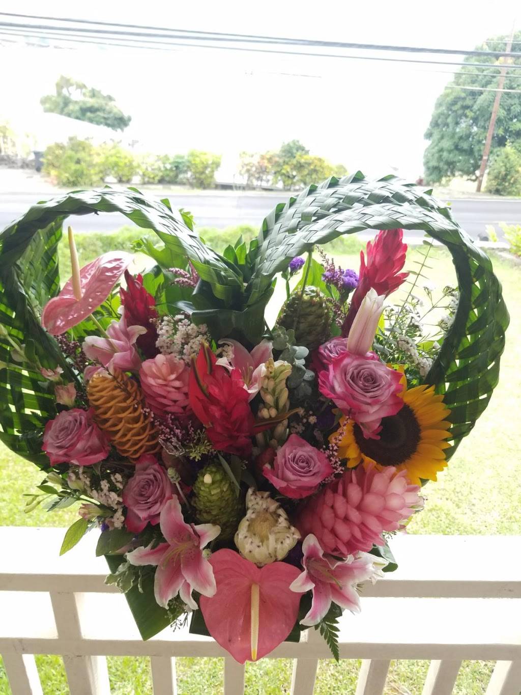 Country Heart Flowers | 45-124 William Henry Rd, Kaneohe, HI 96744 | Phone: (808) 387-8007