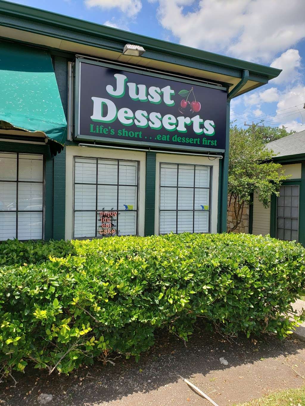 Just Desserts | 7715 Tezel Rd, San Antonio, TX 78250, USA | Phone: (210) 257-0019