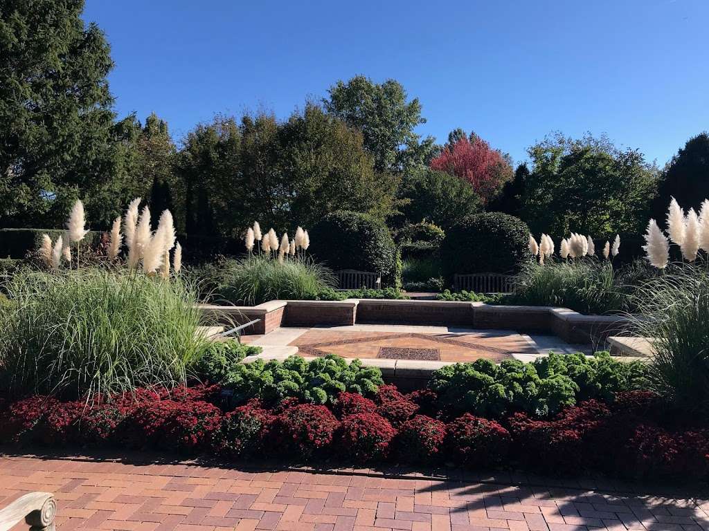 Circle Garden | Northbrook, IL 60062, USA