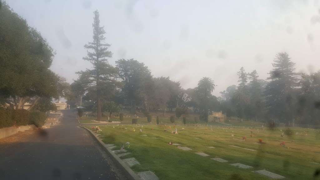 Calvary Catholic Cemetery | 304 Magnolia Ave, Petaluma, CA 94952, USA | Phone: (707) 762-8462