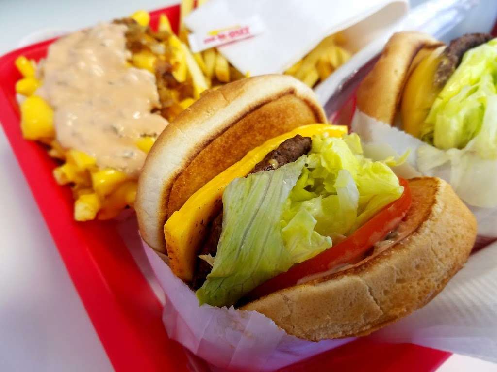 In-N-Out Burger | 9410 Mira Mesa Blvd, San Diego, CA 92126, USA | Phone: (800) 786-1000