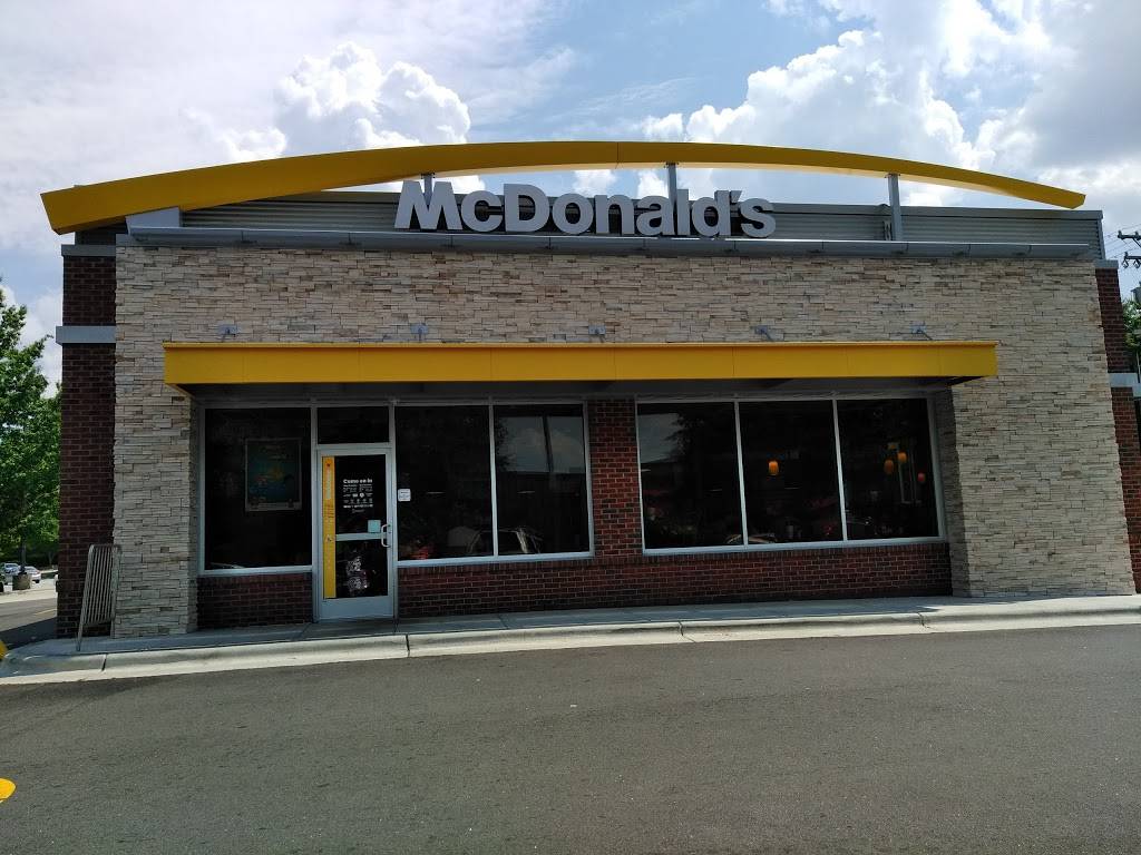 McDonalds | 204 W, NC-54, Durham, NC 27713, USA | Phone: (919) 806-1345