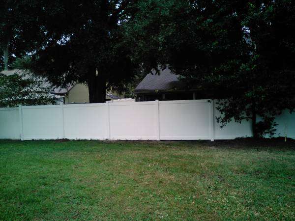Fence Installation and Repairs | 1007 Palm View Dr, Daytona Beach, FL 32119, USA | Phone: (407) 745-7608