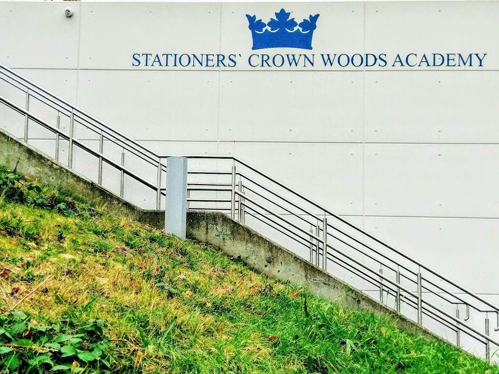 Stationers Crown Woods | 145 Bexley Rd, Eltham, London SE9 2PT, UK | Phone: 020 8850 7678
