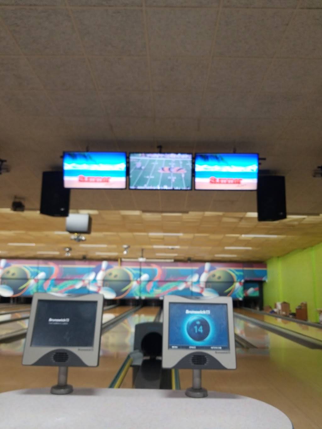 La Ru Bowling Lanes | 2443 Alexandria Pike, Highland Heights, KY 41076, USA | Phone: (859) 781-2111