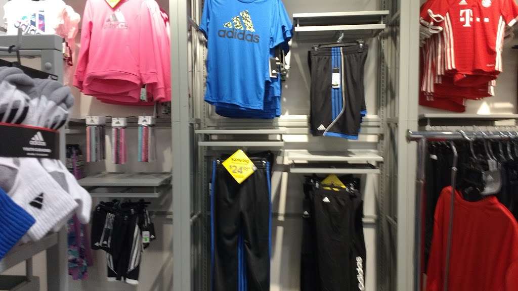 adidas store kansas city