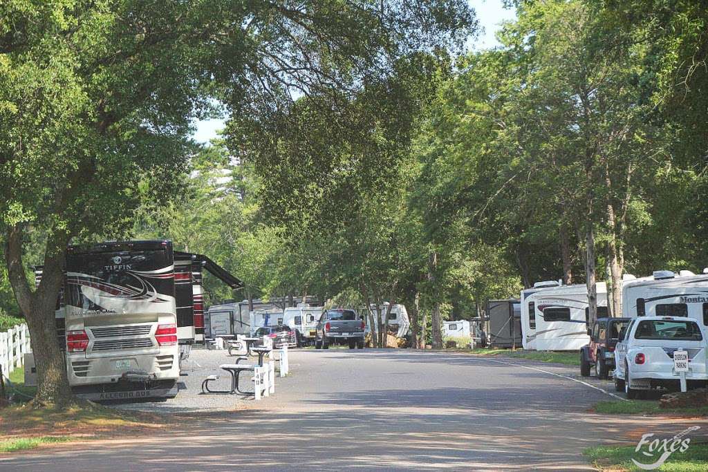 Crown Cove RV Park | 8332 Regent Pkwy, Fort Mill, SC 29715, USA | Phone: (803) 547-3500