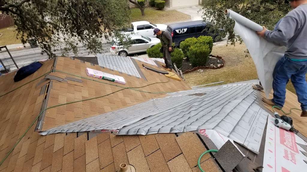 SAN ANTONIO DISCOUNT ROOFING AND REPAIRS | 6505 Grissom Rd, San Antonio, TX 78238, USA | Phone: (210) 427-2452