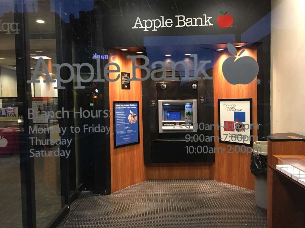 Apple Bank | 6701 18th Ave, Brooklyn, NY 11204, USA | Phone: (718) 837-1100