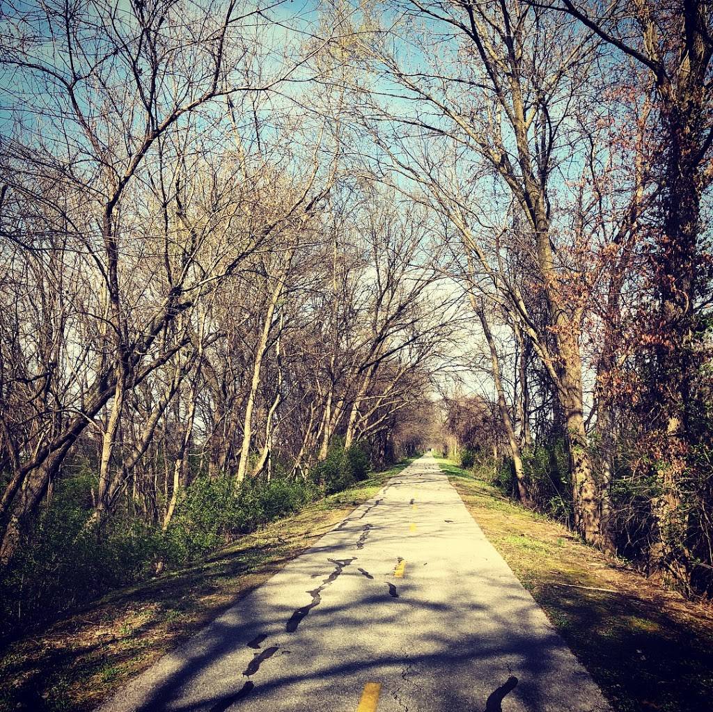 Madison County Transit Nature Trail | 4261 Revelle Ln, Granite City, IL 62040, USA | Phone: (618) 797-4600