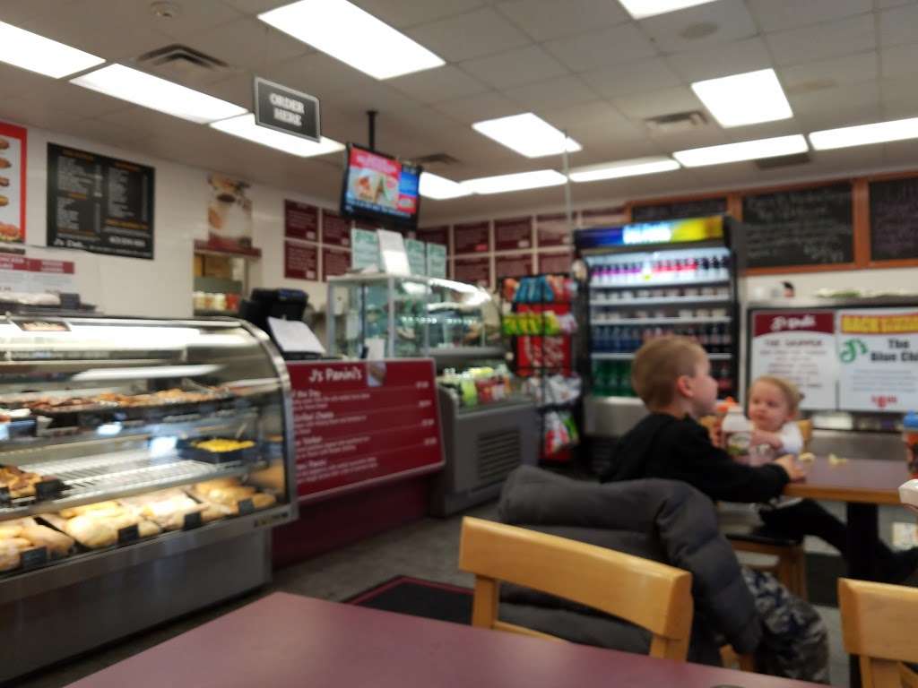 Js Deli | 2364 Diamond Hill Rd, Cumberland, RI 02864, USA | Phone: (401) 334-1414