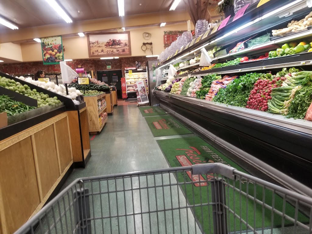 Tresierras Supermarkets | 133 W Pleasant Valley Rd, Oxnard, CA 93033, USA | Phone: (805) 487-6666