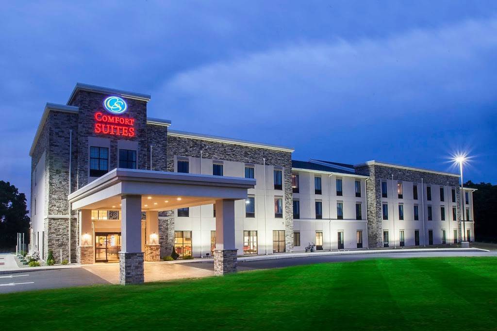 Comfort Suites Manheim - Lancaster | 543 Champ Blvd, Manheim, PA 17545 | Phone: (717) 898-2926