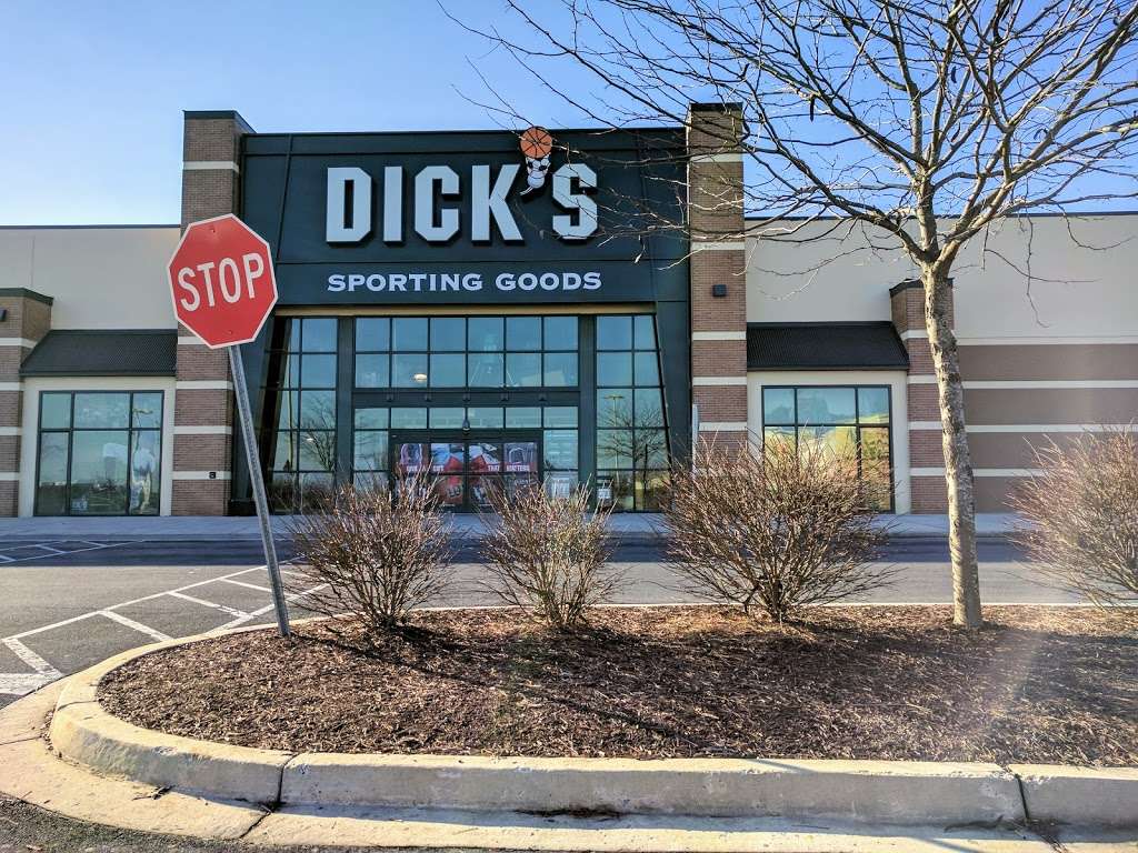 DICKS Sporting Goods | 398 Retail Commons Pkwy, Martinsburg, WV 25403, USA | Phone: (304) 263-1225