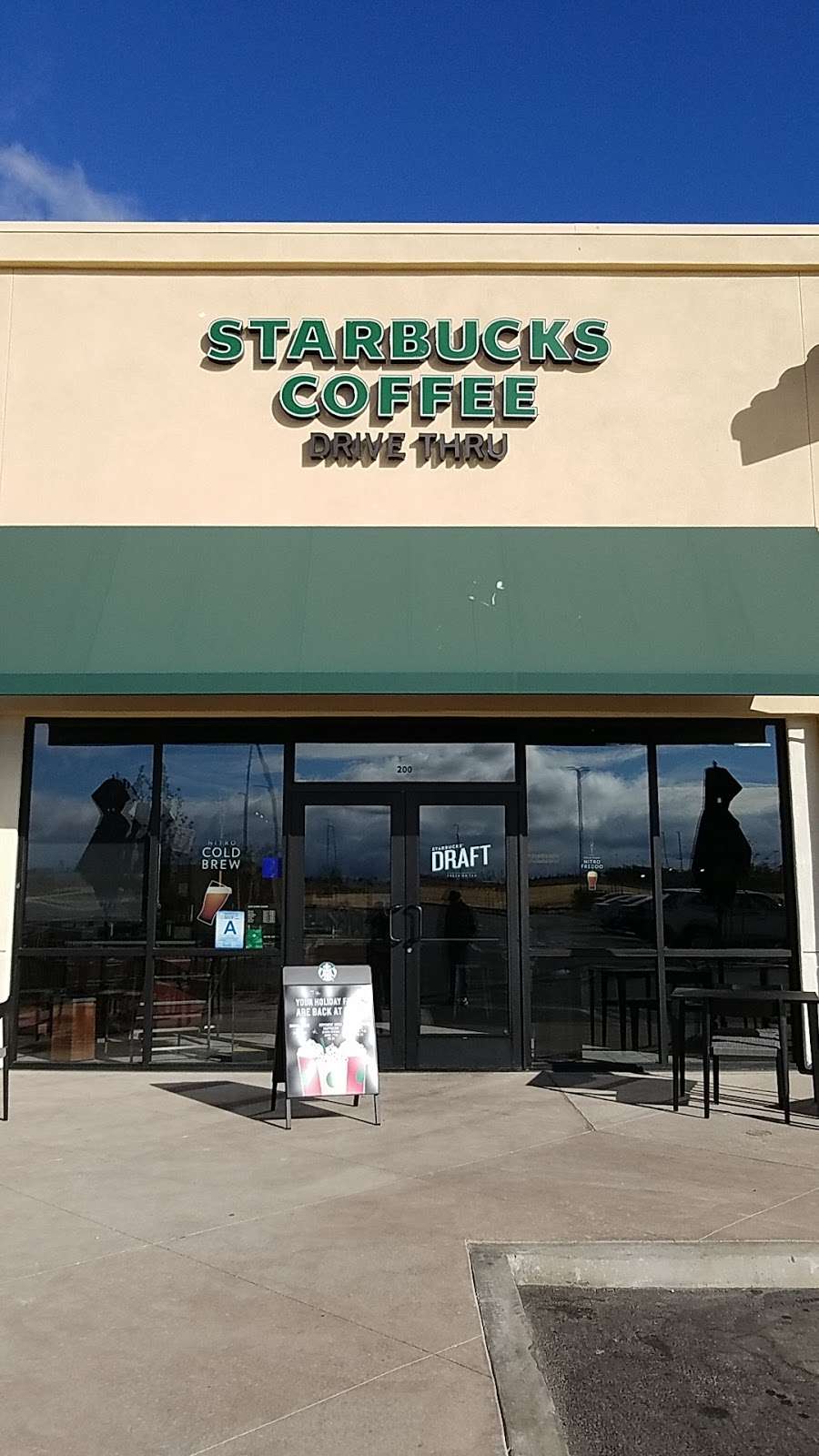 Starbucks | 9800 Mesa Linda St, Hesperia, CA 92345, USA