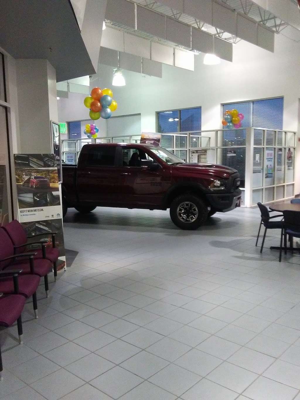 AutoNation Dodge Ram Arapahoe 3809, 10743 E Arapahoe Rd, Centennial