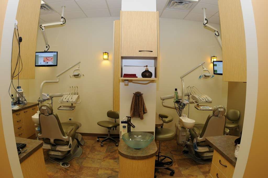 Dr. Poonam Wadhwani, DDS | 1705 W Boughton Rd, Bolingbrook, IL 60490, USA | Phone: (630) 226-9700