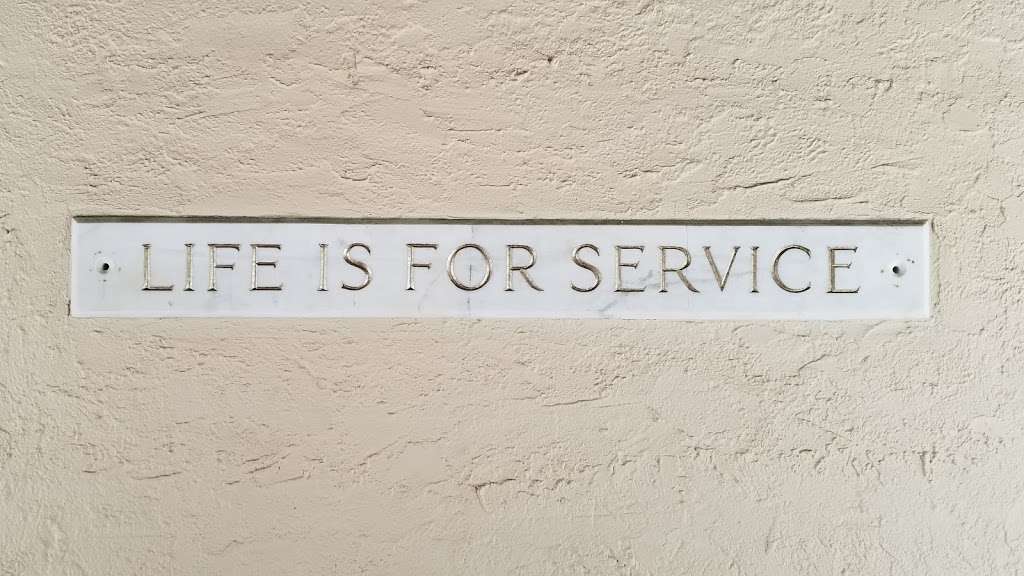 Life Is A Service Plaque | Unnamed Road, Winter Park, FL 32789, USA