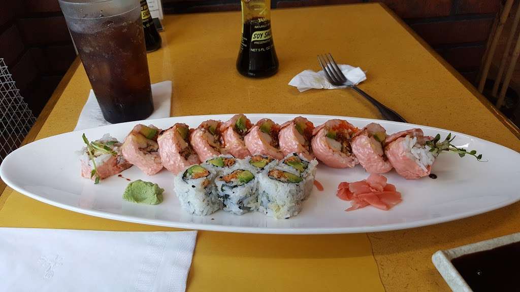 Deale Umai Sushi House | 657 Deale Rd, Deale, MD 20751, USA | Phone: (410) 867-4433