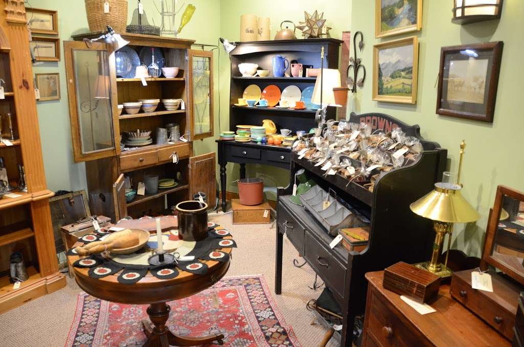 Antiques On Main | 1346 Main St, Crete, IL 60417, USA | Phone: (708) 672-2089