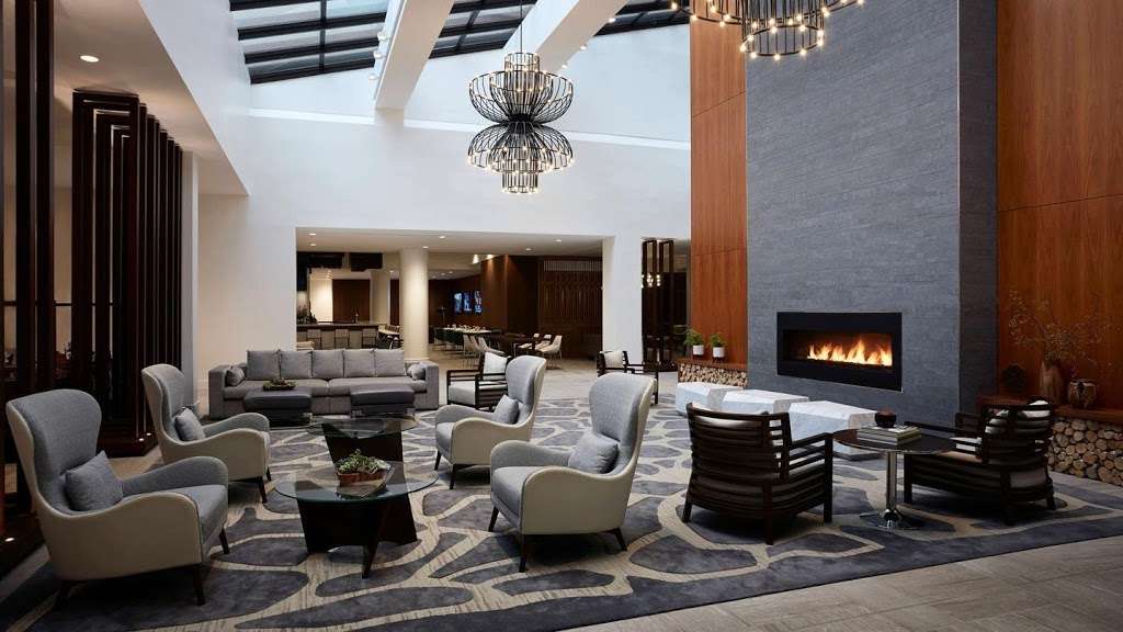 Long Island Marriott | 101 James Doolittle Blvd, Uniondale, NY 11553, USA | Phone: (516) 794-3800