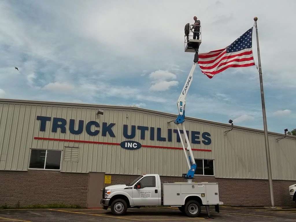 Truck Utilities, Inc - Kansas City | 5320 Kansas Ave, Kansas City, KS 66106 | Phone: (913) 287-0001