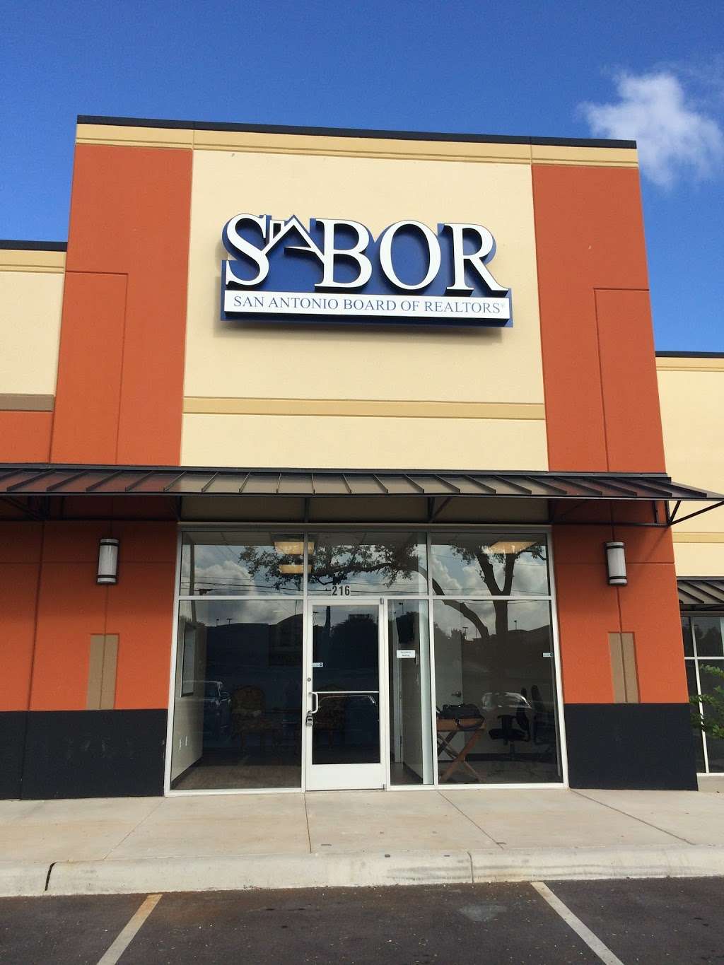 San Antonio Board of Realtors Service Center | 15069 IH 35 N, Suite 216, Selma, TX 78154, USA | Phone: (210) 593-1200
