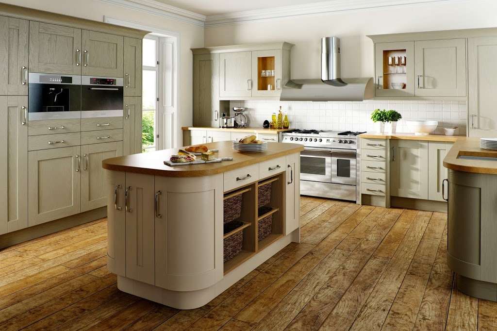 Evergreen Kitchens | Priory Farm, Edgehill Barn, Unit 3, Sandy Lane, Nutfield RH1 4EJ, UK | Phone: 01737 821112