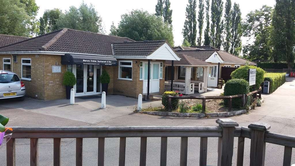 Roydon Marina Village | Roydon CM19 5EJ, UK | Phone: 01279 792777