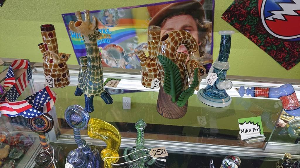 Glass Geeks | 4695 N Oracle Rd #110, Tucson, AZ 85705, USA | Phone: (520) 499-2665