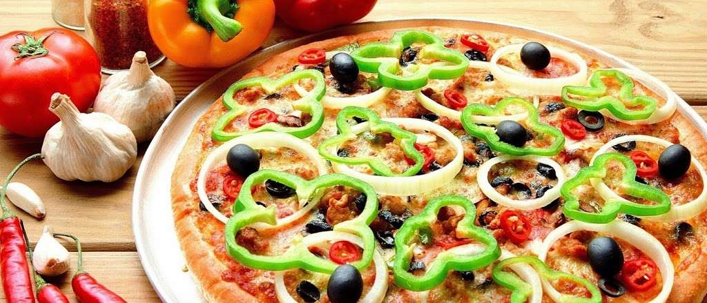Pizza & Gyro Gourmet Pizza | 7058 Spring Garden Dr, Springfield, VA 22150, USA | Phone: (703) 913-5500