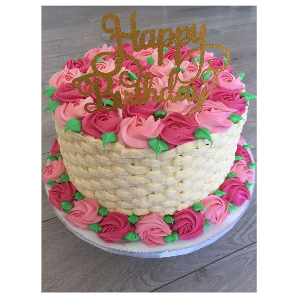 Shortte Cakes | 212 Windmill Ln, Cheshunt, Waltham Cross EN8 9AF, UK | Phone: 07949 326970