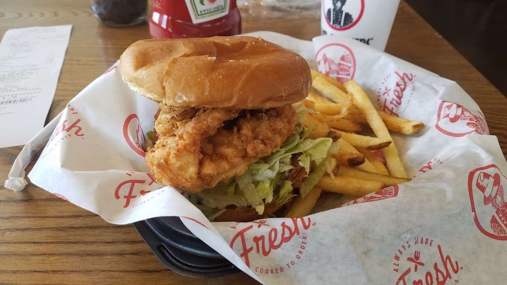 Slim Chickens | 23320 Mercantile Pkwy, Katy, TX 77449, USA | Phone: (281) 347-0100