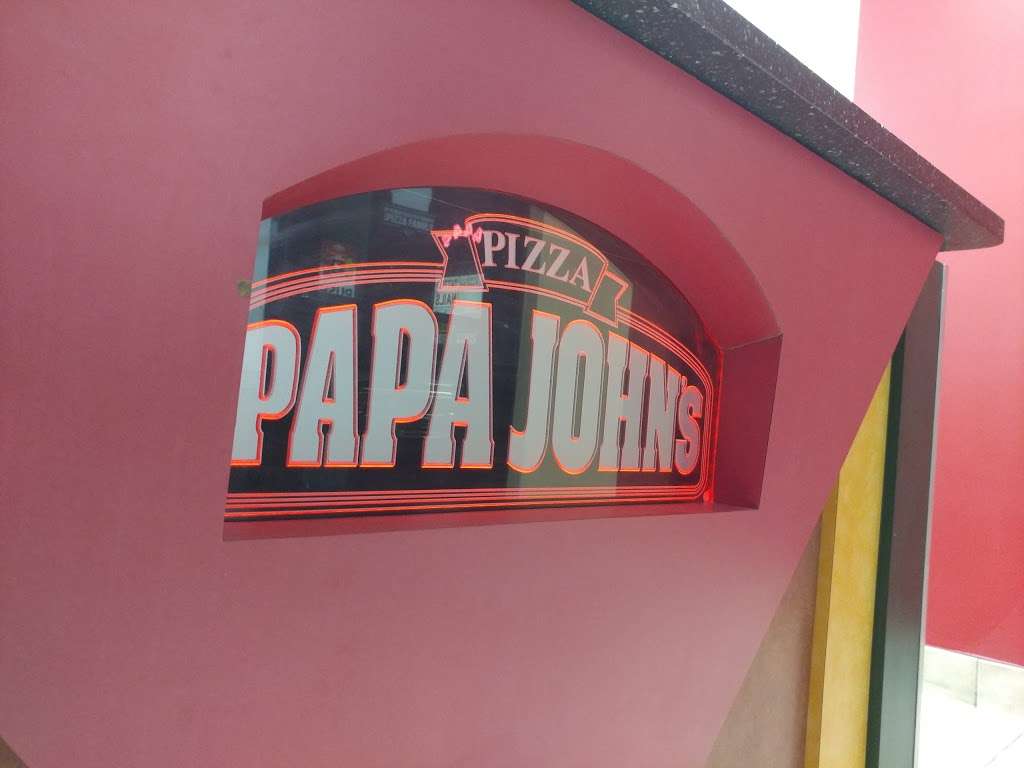 Papa Johns Pizza | 4444 W Craig Rd Ste 124, North Las Vegas, NV 89032, USA | Phone: (702) 639-6262