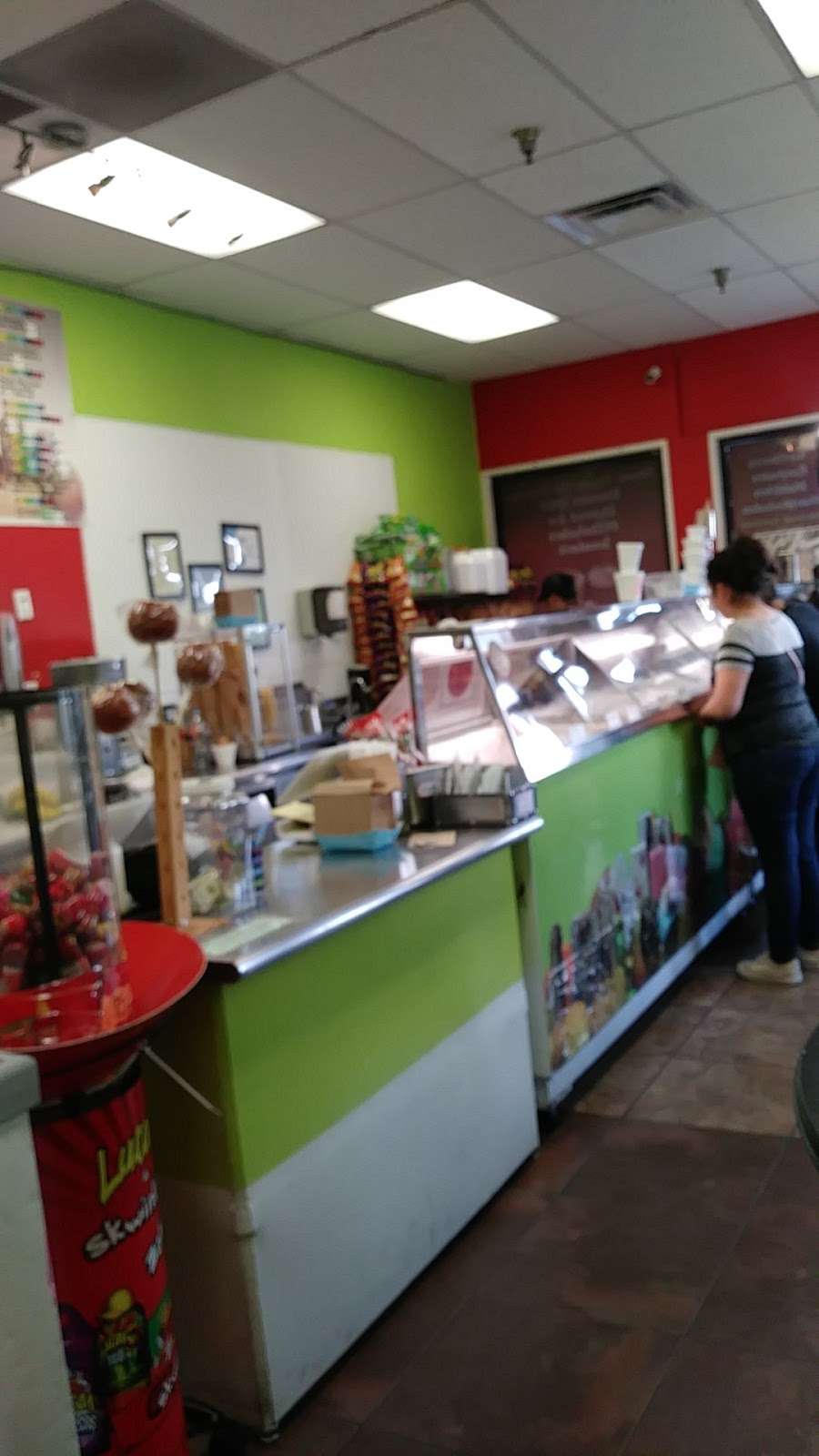 Ocean Rainbow Ice Cream Shop | 3784 Mission Ave #147, Oceanside, CA 92058, USA | Phone: (760) 435-0750