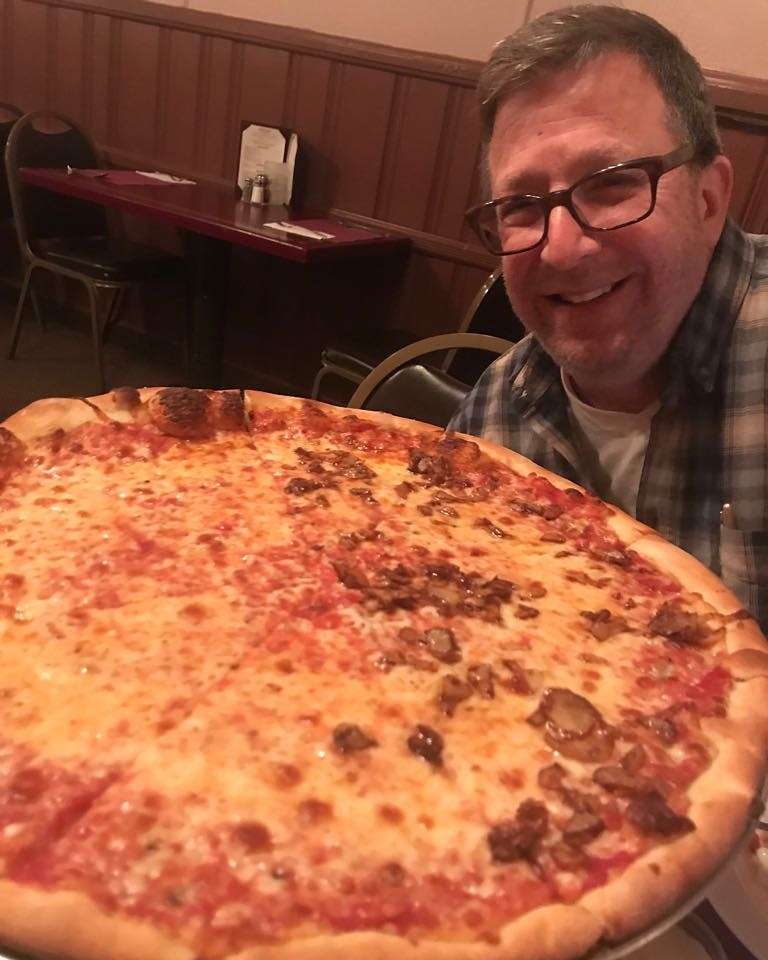 Slices | 250 Norwood Ave, Oakhurst, NJ 07755, USA | Phone: (732) 531-6811