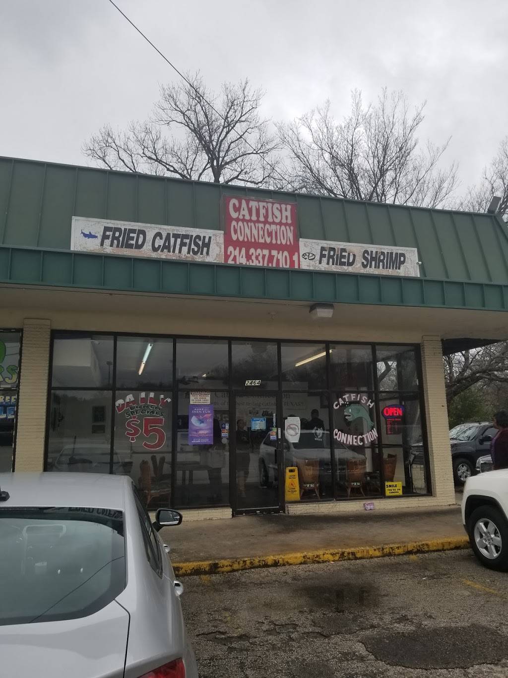 Catfish Connection | 2464 W Kiest Blvd, Dallas, TX 75233, USA | Phone: (214) 337-7101