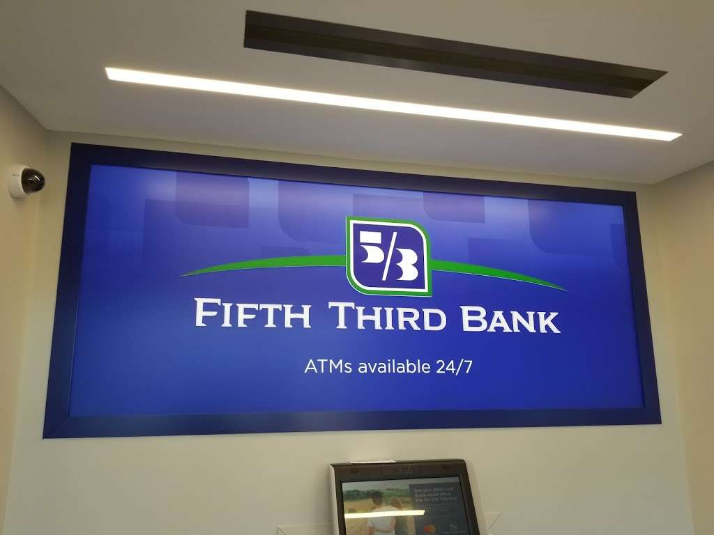 Fifth Third Bank & ATM | 5640 S Harlem Ave, Summit, IL 60501 | Phone: (708) 625-0682