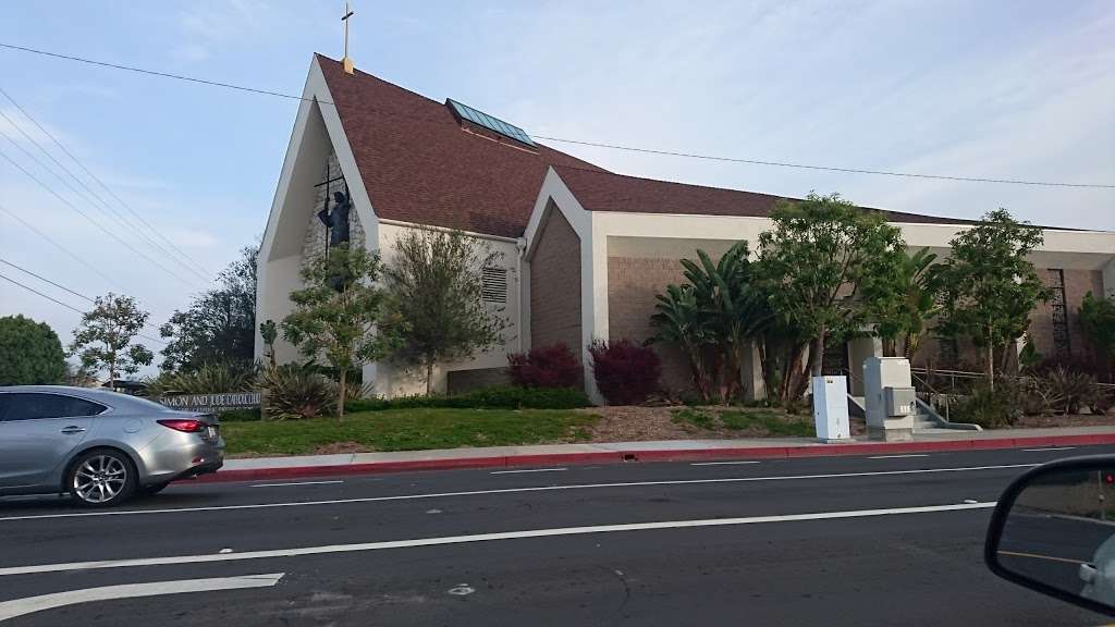 Saints Simon & Jude Catholic Church | 20444 Magnolia St, Huntington Beach, CA 92646, USA | Phone: (714) 962-3333