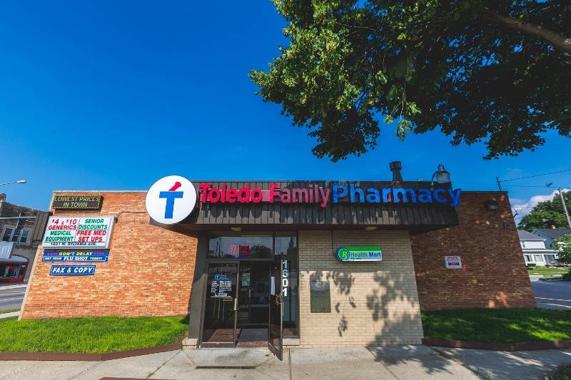 Toledo Family Pharmacy | 1601 W Sylvania Ave, Toledo, OH 43612, USA | Phone: (419) 470-0700