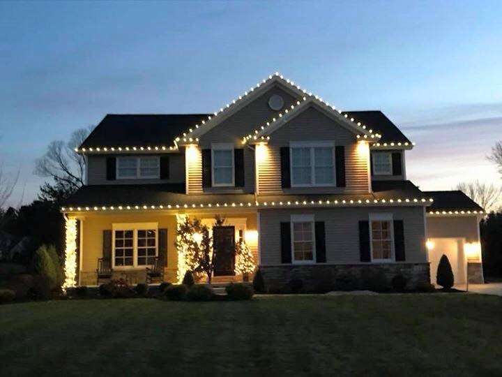 Christmas Lights Installation Mead, CO | 2860 Airport Dr, Erie, CO 80516 | Phone: (720) 573-2333